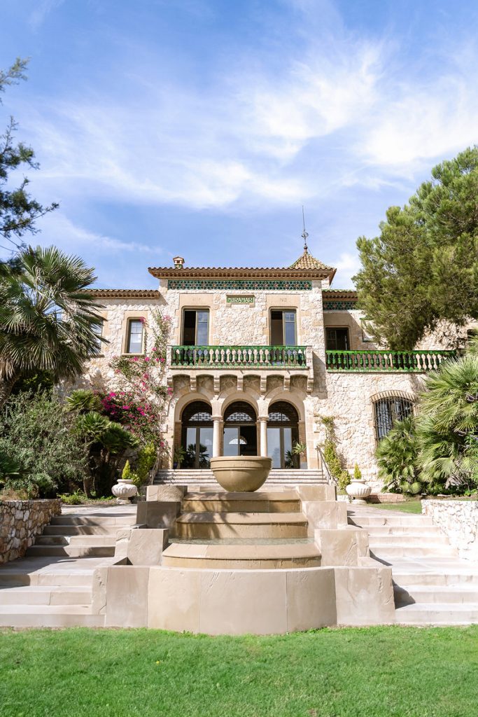 Lucy & Trey — A Mediterranean Garden Wedding at Xalet del Nin, Sitges, photographed by Fotoclip Studio