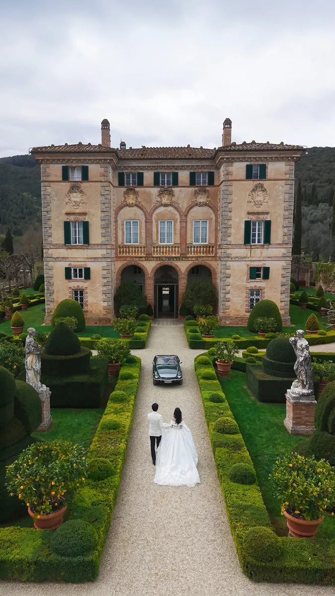 The Vogue two-day wedding photography collection